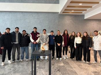 "SESSİZ ÇIĞLIKLAR” KARMA SERGİSİ