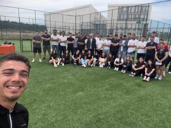 Spor Bilimleri Fakültesi öğrencileri, Gençlik Haftası etkinlikleri kapsamında düzenlenen "Eğitsel Oyunlar" organizasyonunda bir araya geldi.