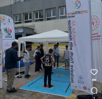 Bandırma Atatürk İlkokulunda D.O.S.T. Projesi Kapsamında Hemsball Etkinliği Gerçekleştirildi.